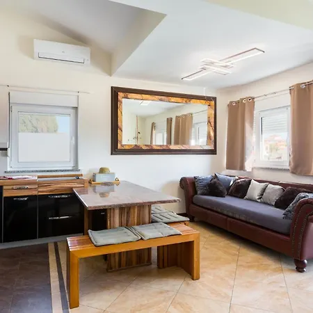 Livadice - App Mara - Mpolo Apartment Medulin